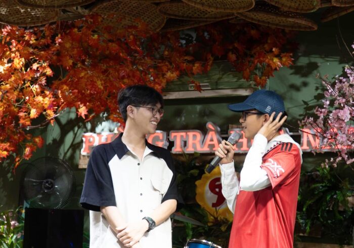Thầy Tiến